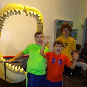 Meet your Posher, Leslie